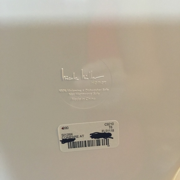 Nicole Miller Snowflake Christmas Melamine Platter 19” with 8 Side Dishes 7” NWT - Picture 5 of 10